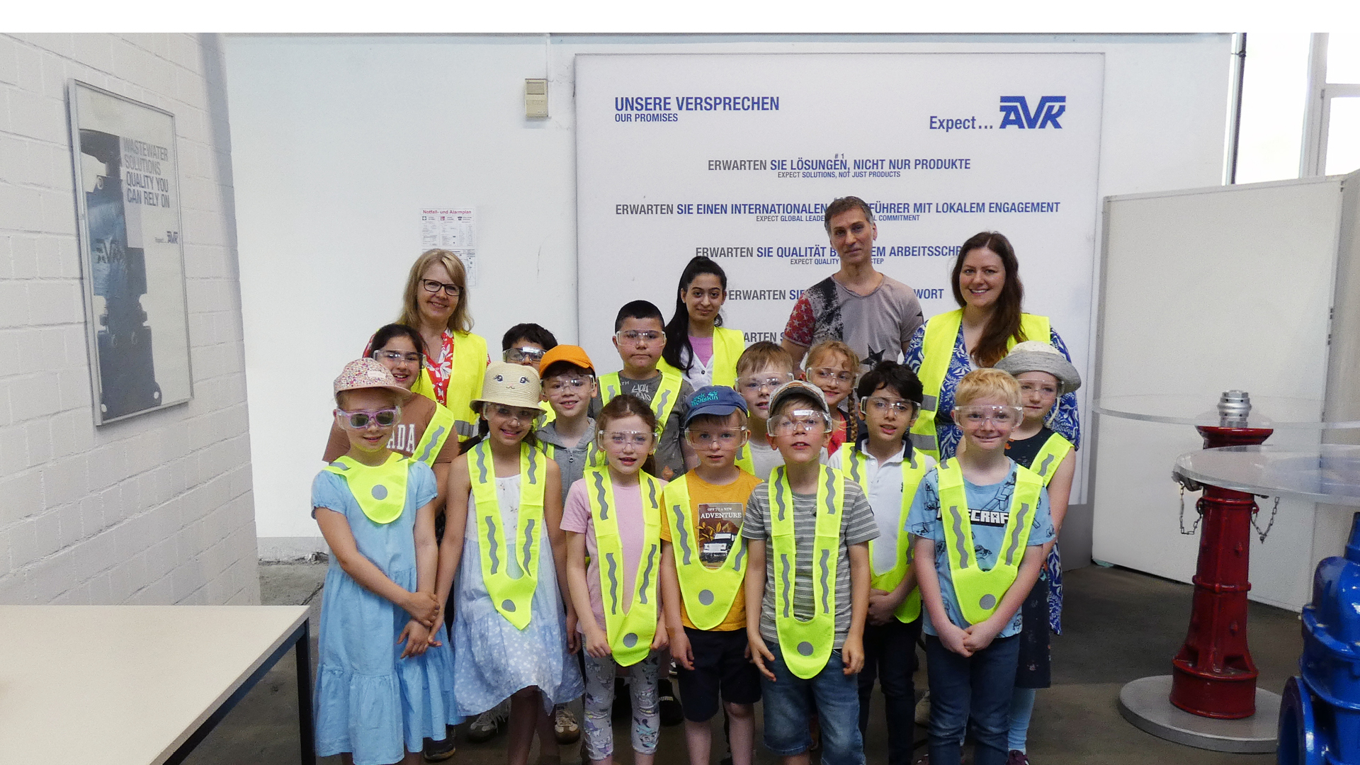 Werksbesuch Lindenschule Malwettbewerb